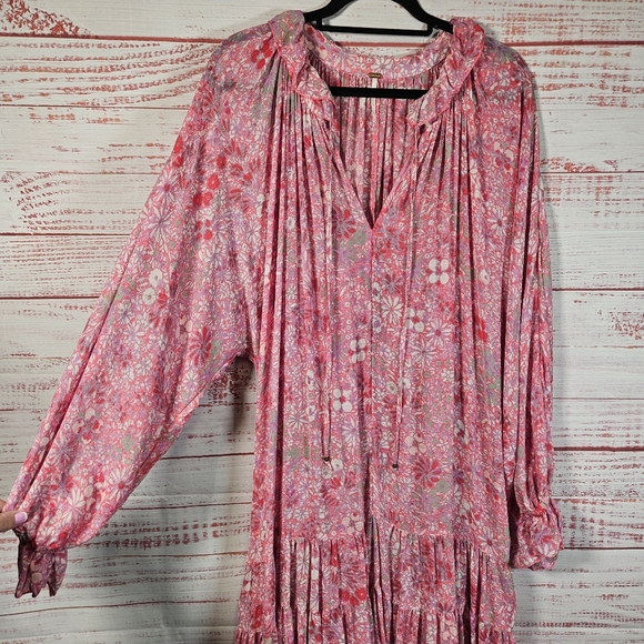 Free People Feeling Groovy Pink Floral maxi dress - Picture 7 of 16